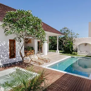 Jacuzzi - 3br - Echo - Walking Distance Villa Canggu (Bali)