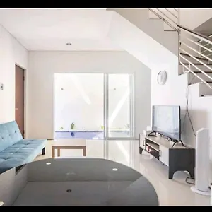 Popi Villa