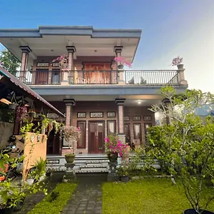 Homestay Nano Ari And Art Class Ubud (Bali)