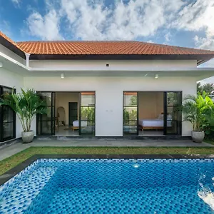Villa Alicia - Promo Canguu - Brand New - Huge Pool -ps5! *