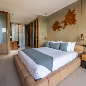 Luxury Goldensun Villa