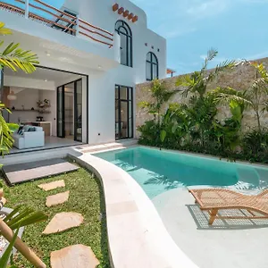 First Alaya Villa