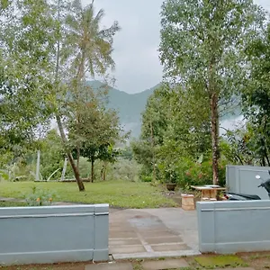 Jepun Lemukih Homestay *