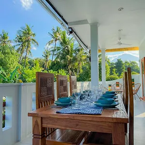 Rumah Diyah Apartment Amed (Bali)