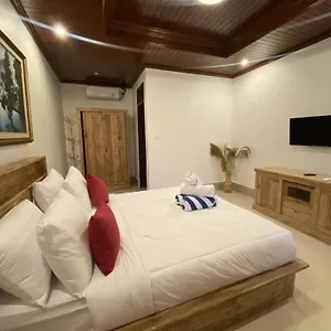 Tiara Guest house *