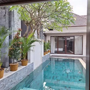 De Nirwana Villa Canggu (Bali)