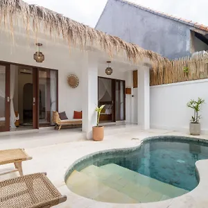 Lyla By The Balinese Agency * Munggu
