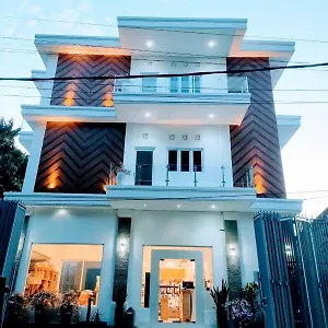 Emas Mulia Standard 5 Apartment Uluwatu (Bali)