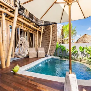 Luxury Bamboo Near Villa *