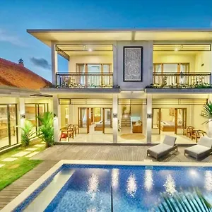 Kumaru Luxury 4br Inc Breakfast And Airport Pickup Villa
