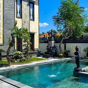 Krishna Purnama Sukawati Villa Saba