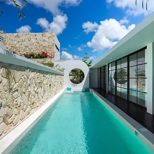 Bay Iii Villa *