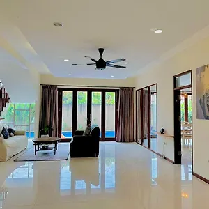 Villa Berkat Canggu (Bali)