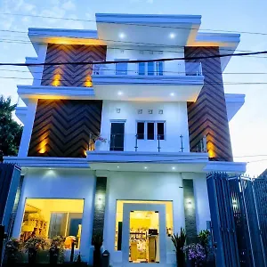 Emas Mulia Luxury 1 Uluwatu (Bali)