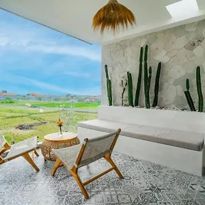 Gorgeous 3 Beds In With Ricefields View Villa Canggu (Bali)