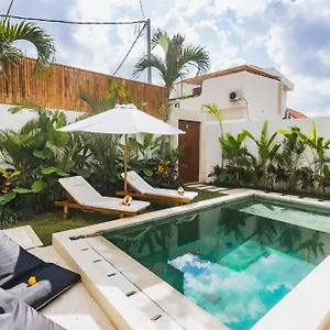 Utara Bali - 2 Bedrooms In *