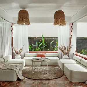 Brown Sugar 2 Bedrooms *