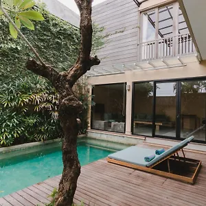 Villa Biku Seminyak (Bali)