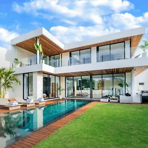 Luxury 5br Jacuzzi Canggu (Bali)