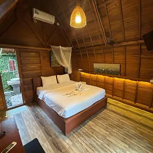 Rumah Kayu Leke - Leke Guest house Tegallalang (Bali)