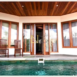 Holiday home Cozy 2-bedroom Uma Grant With Pool
