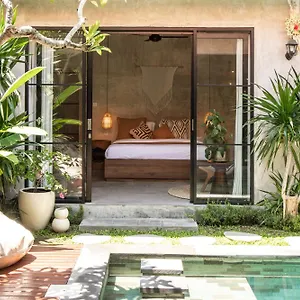 Nanu - Close To Bali Mma, Wanderlust & Soma Fight Club Villa Dalung (Bali)