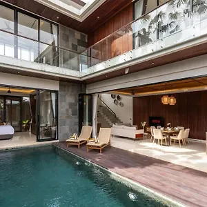 Newy Built 6bd Umalas With Two Pvt Pools Villa