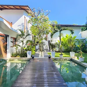 Casis By Nagisa Bali Villa *