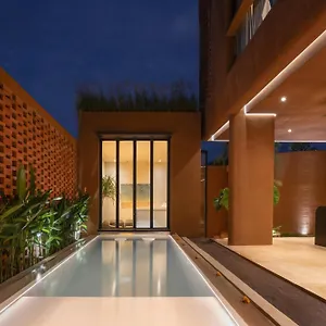 Kula Terra One Bedroom * Kerobokan (Bali)
