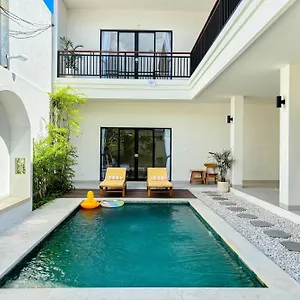 Andra Canggu (Bali)