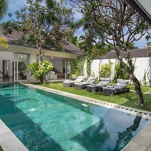 Mia By Finder Villa *