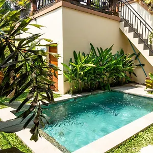 Ayu Homestay *