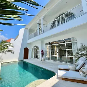 Casa Bella I