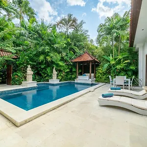 Villa Nemia Seminyak (Bali)