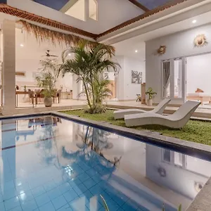 Private Pool And Rooftop 3br * Canggu (Bali)