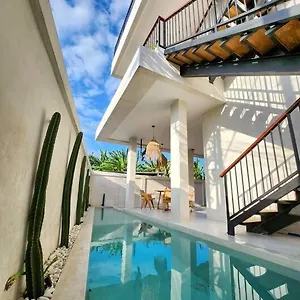 Villa Bintang Berawa