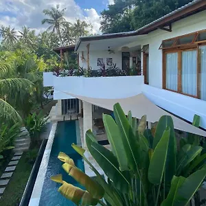 Exquisite Luxury Candi Dasa (Bali)