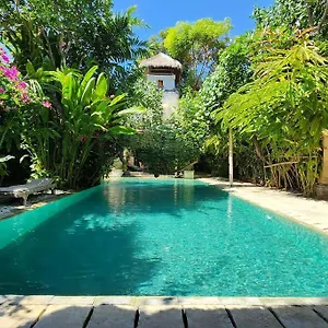 Beautiful Bali Culture At Centre * Sanur (Bali)