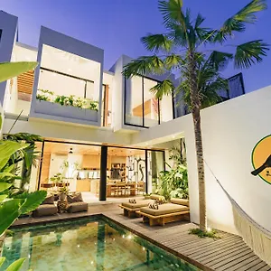 Villa Luxury 2br Pool Villa, Hammock, Bathtub In Umalas *