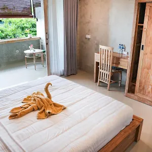 Utu - Center 2nd Fl With Kitchenette Apartment *