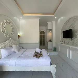 Casa Rani & Restaurant Resort *