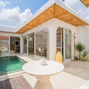 New! Sparta - 1br In Villa *