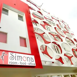 Simona Hotel 3*
