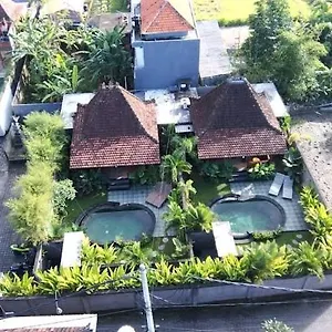 Pertiwi Uma Sari Villla Villa *