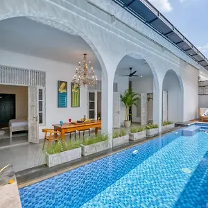 Newly Built 3bd Mediterranean Spacious *