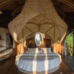 Belalu Bali Boutique & Experience *