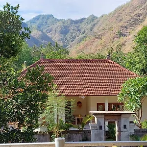 Holiday home Ketut House *