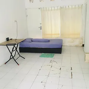 House For Budget Travelers Holiday home