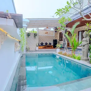 Nindy Villa *