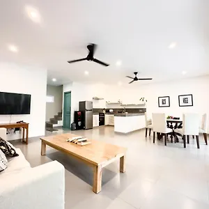 Holiday home Beautiful 2 Bedroom With Pool In Canggu